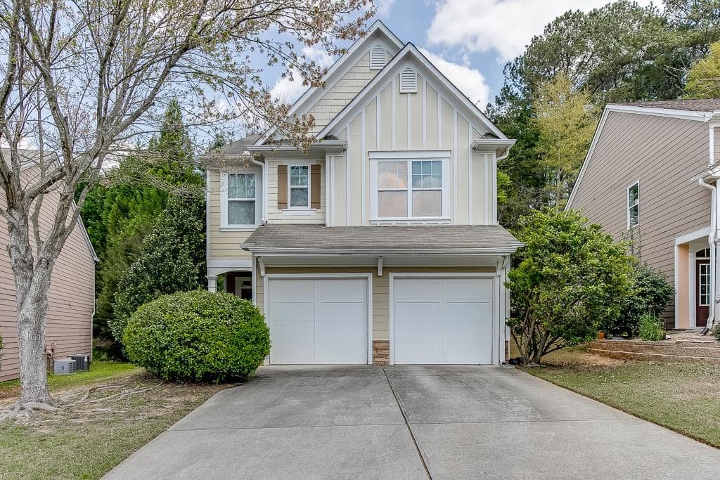 3 bedroom, 3 bathroom, 1,969 sq ft single family residence sold at 4319 Annlette Drive, Lawrenceville, GA 30044