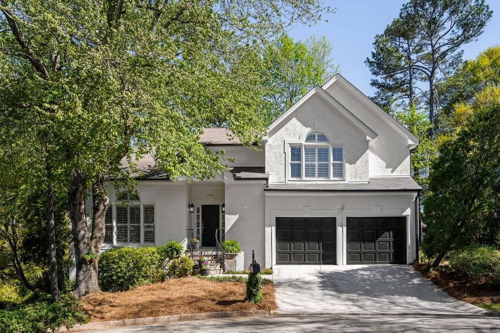 1070 Druid Lk, Decatur, GA 30033 — most recent listing photo