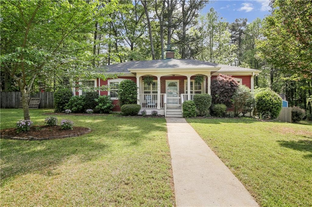 3 bedroom, 2 bathroom, 1,137 sq ft single family residence sold at 1545 Overland Terrace, Atlanta, GA 30317