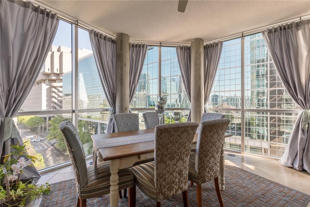 1 bedroom, 1 bathroom, 1,250 sq ft condominium sold at 285 Centennial Olympic Pk Drive 908, Atlanta, GA 30313
