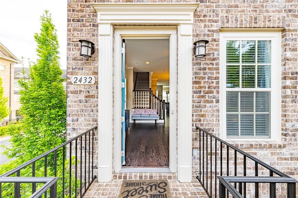 2432 GATEBURY Circle, Chamblee, GA 30341 — most recent listing photo