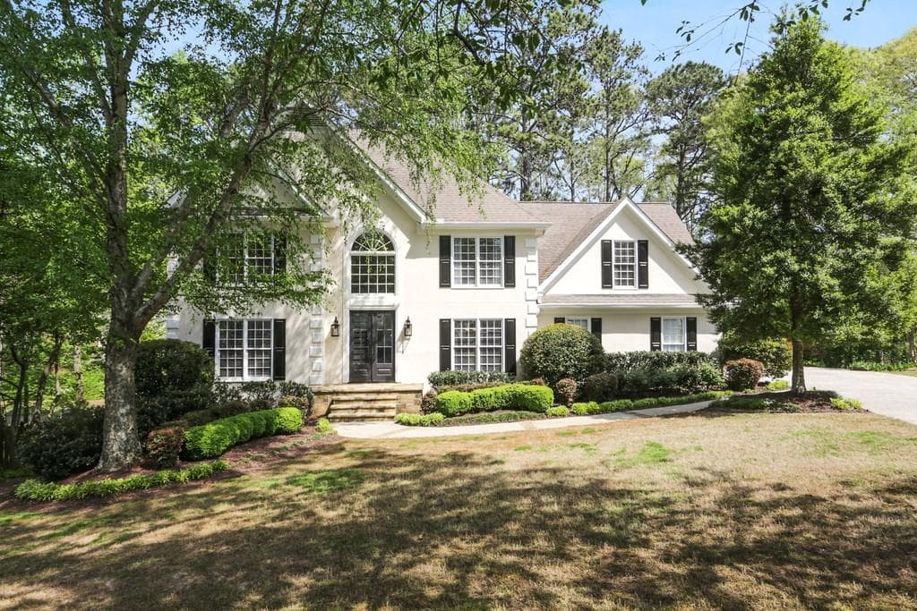 5 bedroom, 4 bathroom, 3,943 sq ft single family residence sold at 2035 Huntwick Lane, Roswell, GA 30075