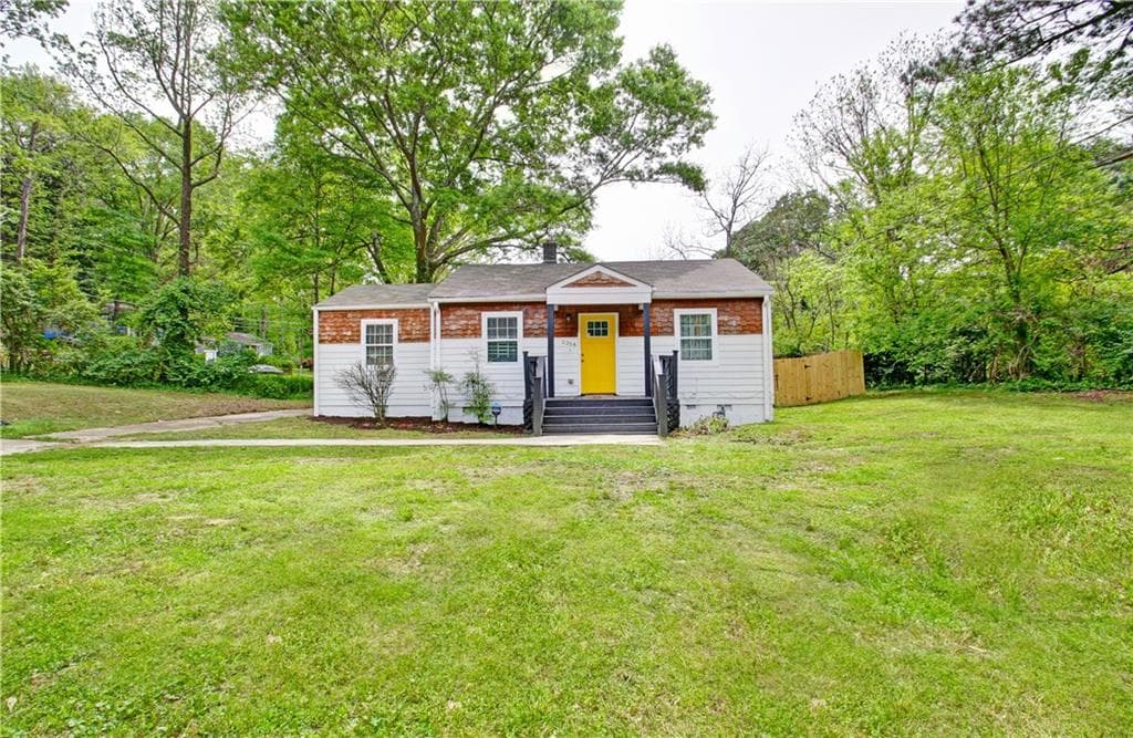 3 bedroom, 2 bathroom, 904 sq ft single family residence sold at 2254 Penelope Street, Atlanta, GA 30314