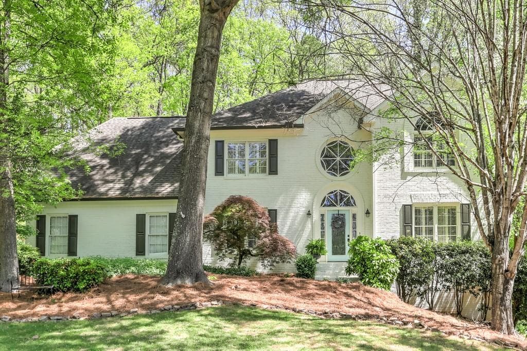 5 bedroom, 4 bathroom, 4,002 sq ft single family residence sold at 4306 E Summit Court, Marietta, GA 30066