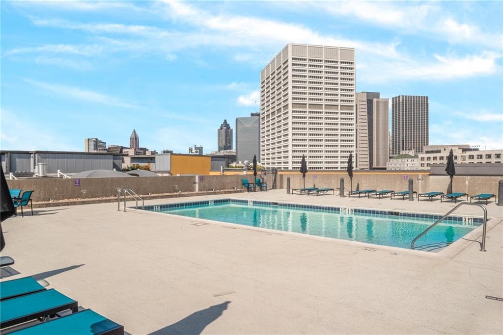 1 bedroom, 1 bathroom, 996 sq ft condominium sold at 333 Nelson Street 338, Atlanta, GA 30313