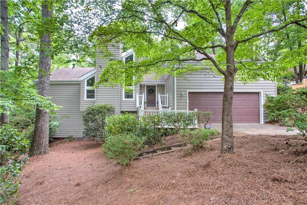 4 bedroom, 3 bathroom, 2,937 sq ft single family residence sold at 225 Tawneywood Way, Alpharetta, GA 30022