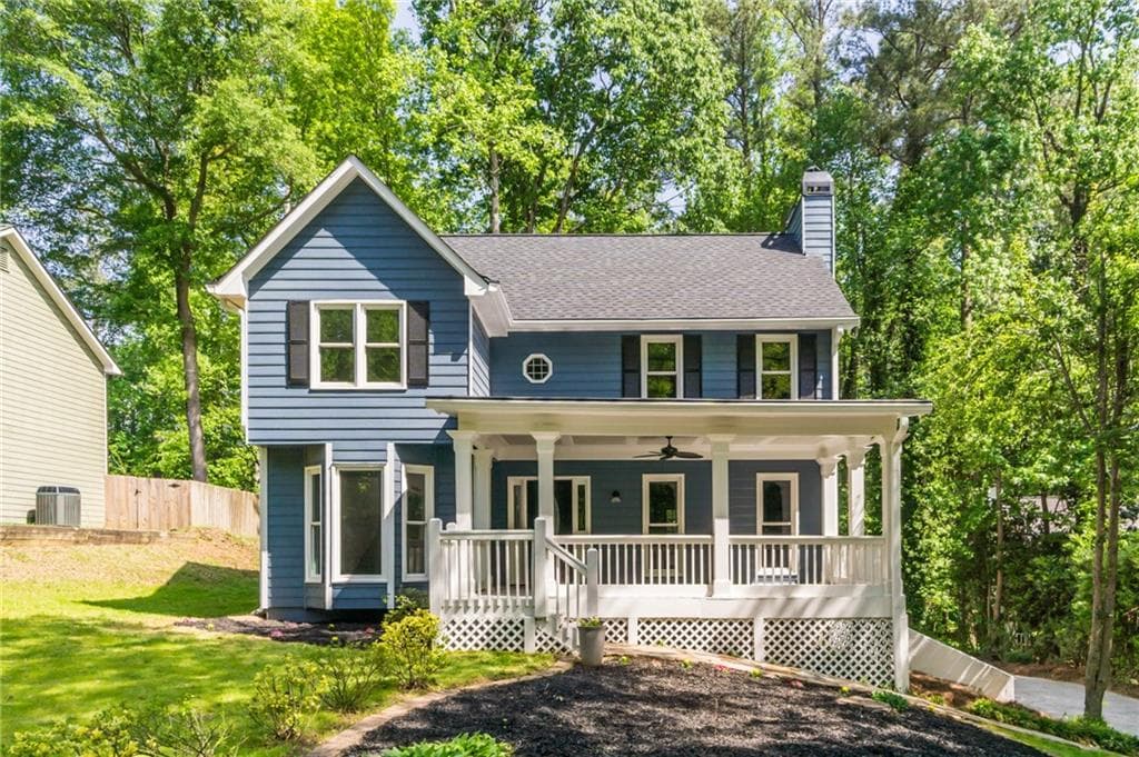 3 bedroom, 3 bathroom, 2,118 sq ft single family residence sold at 4238 Glenforest Way, Roswell, GA 30075