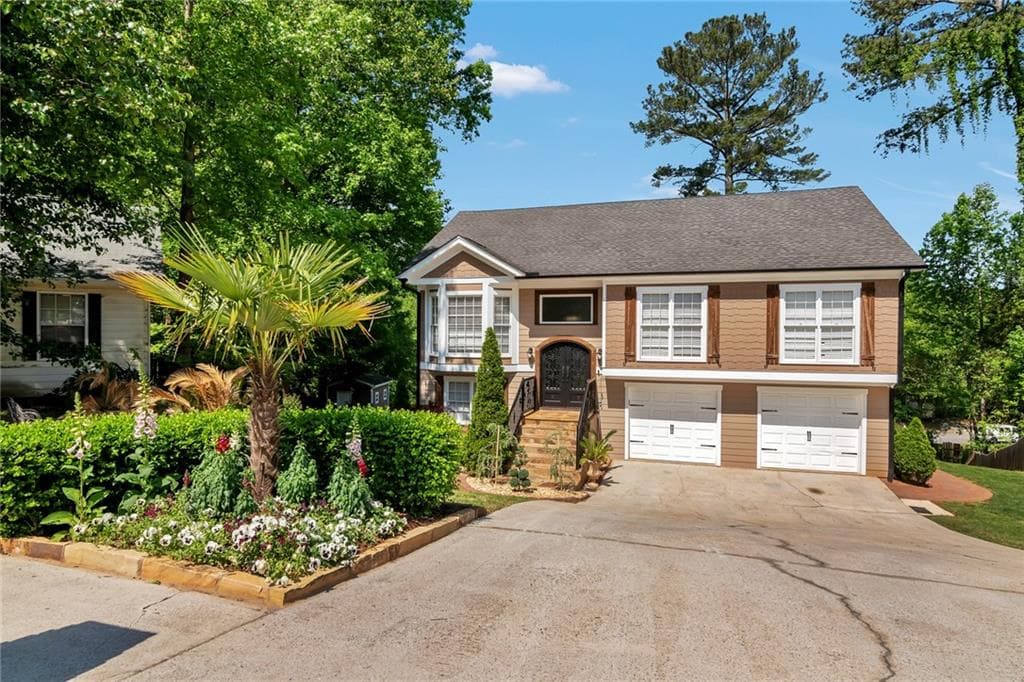 4 bedroom, 3 bathroom, 1,442 sq ft single family residence sold at 1092 Boardwalk Place, Lawrenceville, GA 30044