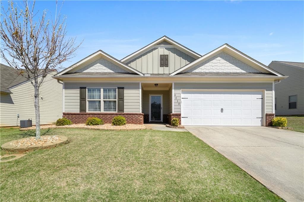 3 bedroom, 2 bathroom, 1,910 sq ft single family residence sold at 4210 Windscape Way, Gainesville, GA 30504