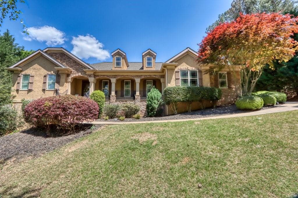 4 bedroom, 4 bathroom, 3,865 sq ft single family residence sold at 202 Gordon Circle, Canton, GA 30115
