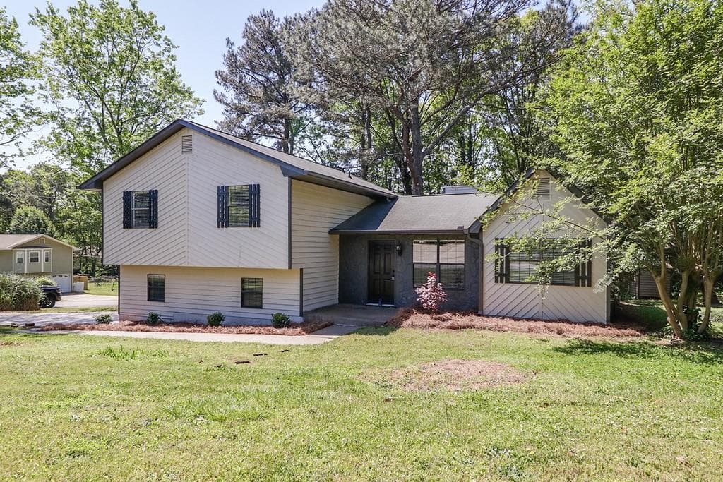 1904 Marsh Creek Drive, Lawrenceville, GA 30043 — most recent listing photo