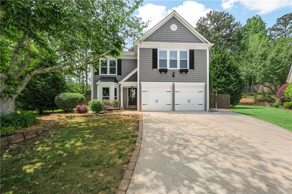 3 bedroom, 3 bathroom, 2,454 sq ft single family residence sold at 365 Avebury Court, Alpharetta, GA 30022
