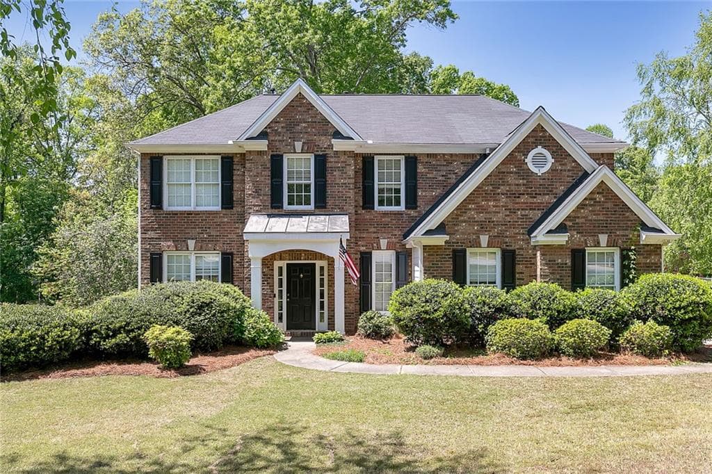 4 bedroom, 3 bathroom, 2,756 sq ft single family residence sold at 9730 Settlers Lane, Gainesville, GA 30506