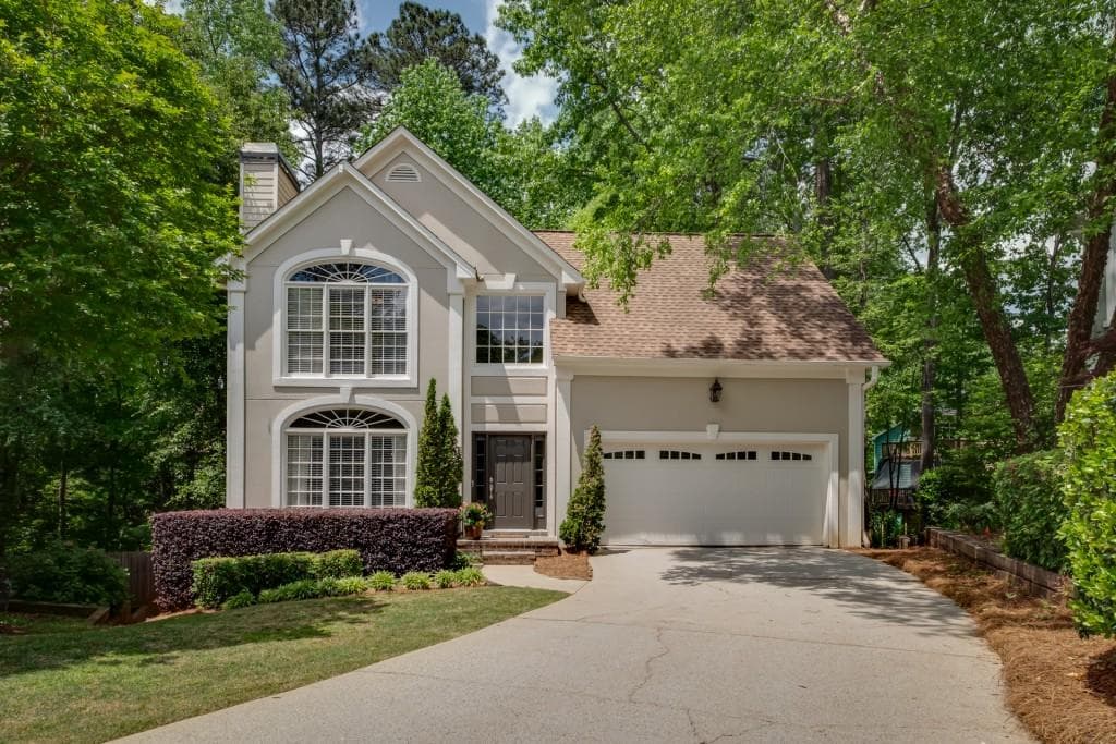3 bedroom, 3 bathroom, 2,280 sq ft single family residence sold at 2918 Mitchell Cove, Brookhaven, GA 30319