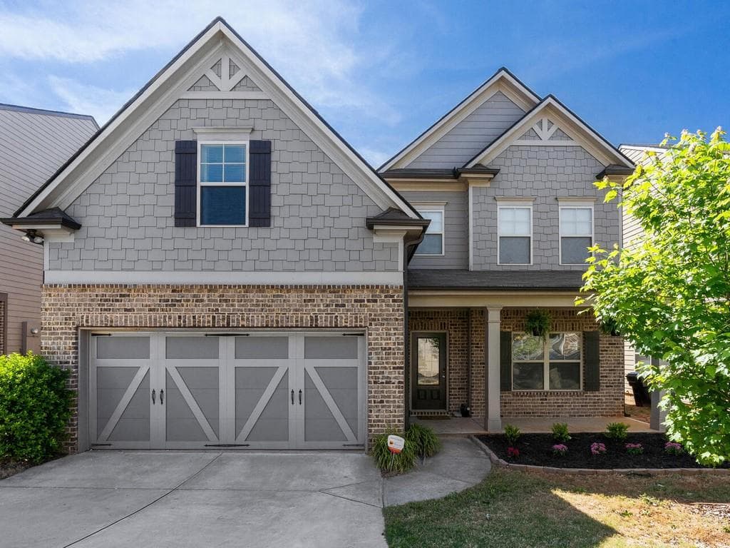 4 bedroom, 3 bathroom, 2,580 sq ft single family residence sold at 5327 Castle Shoals Way, Buford, GA 30519