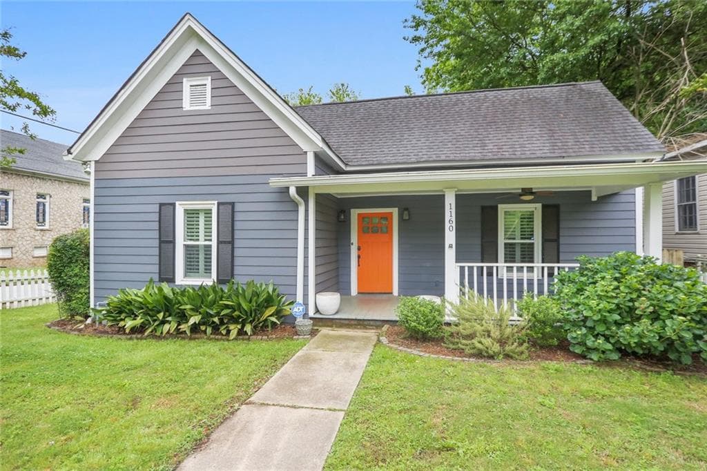3 bedroom, 2 bathroom, 1,269 sq ft single family residence sold at 1160 Niles Avenue, Atlanta, GA 30318