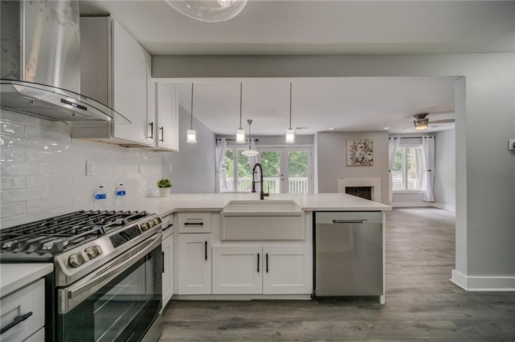 3 bedroom, 3 bathroom, 1,967 sq ft townhouse sold at 510 E Ponce De Leon Avenue T, Decatur, GA 30030