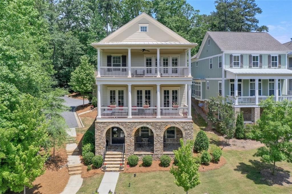 4 bedroom, 4 bathroom, 3,683 sq ft single family residence sold at 1655 Tabor Drive, Marietta, GA 30062