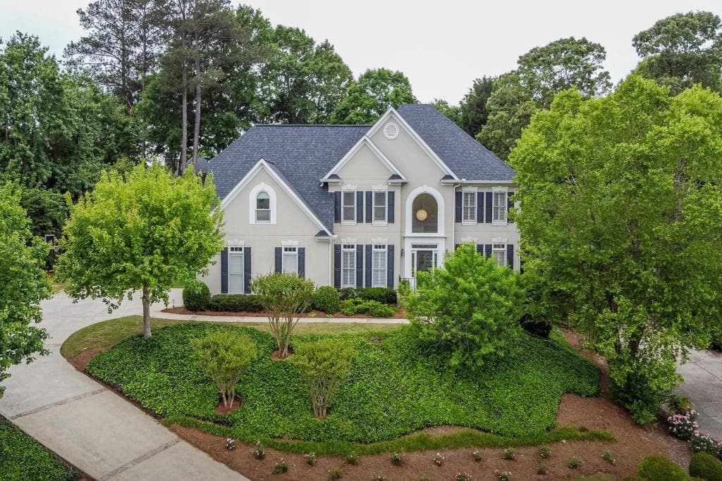5 bedroom, 4 bathroom, 4,015 sq ft single family residence sold at 2021 Winsted Way, Marietta, GA 30062