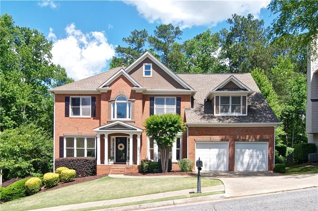 5 bedroom, 3 bathroom, 2,907 sq ft single family residence sold at 1130 Compass Pointe Crossing, Alpharetta, GA 30005