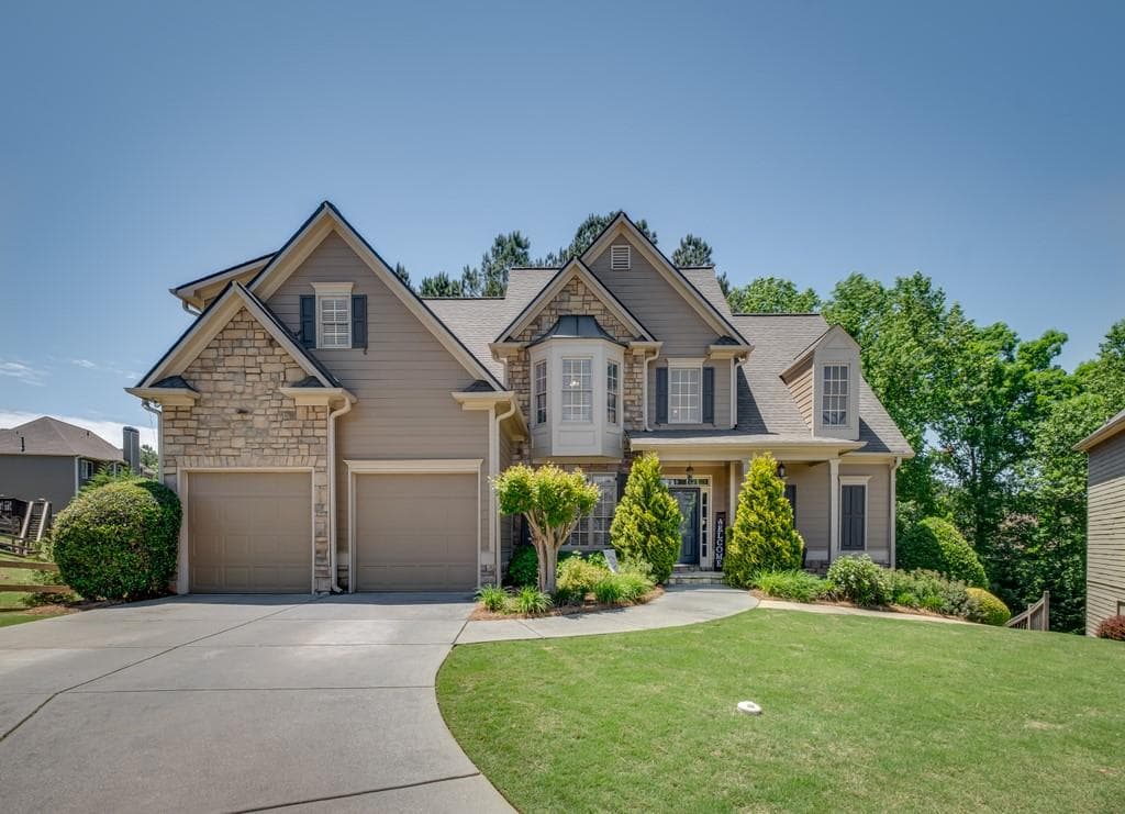 6 bedroom, 4 bathroom, 4,886 sq ft single family residence sold at 109 Red Bud Lane, Dallas, GA 30132