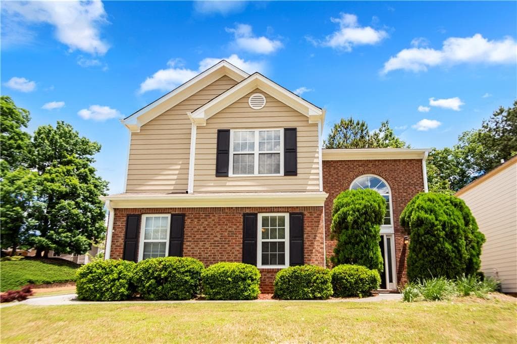 3 bedroom, 3 bathroom, 2,337 sq ft single family residence sold at 3339 Benthollow Lane, Duluth, GA 30096