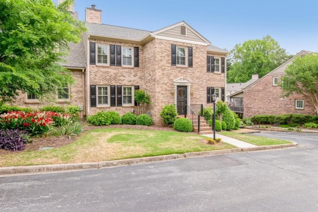 2260 Brianwood Trail 2260, Decatur, GA 30033 — most recent listing photo