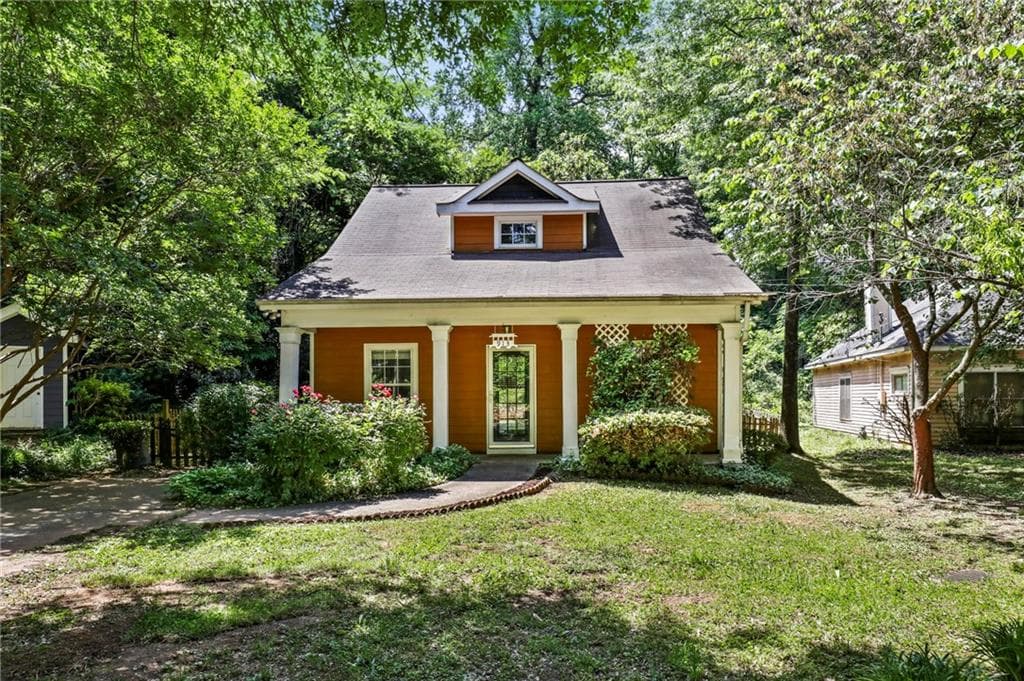 3 bedroom, 2 bathroom, 1,446 sq ft single family residence sold at 913 Ormewood Avenue, Atlanta, GA 30316
