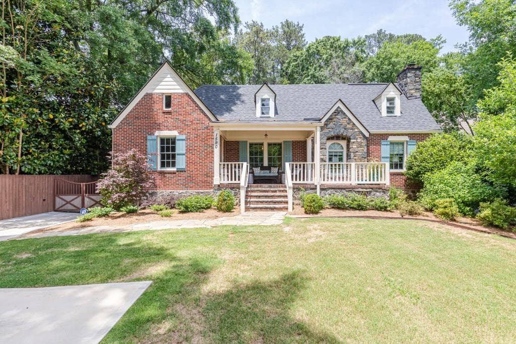 5 bedroom, 4 bathroom, 3,386 sq ft single family residence sold at 1590 Johnson Road, Atlanta, GA 30306