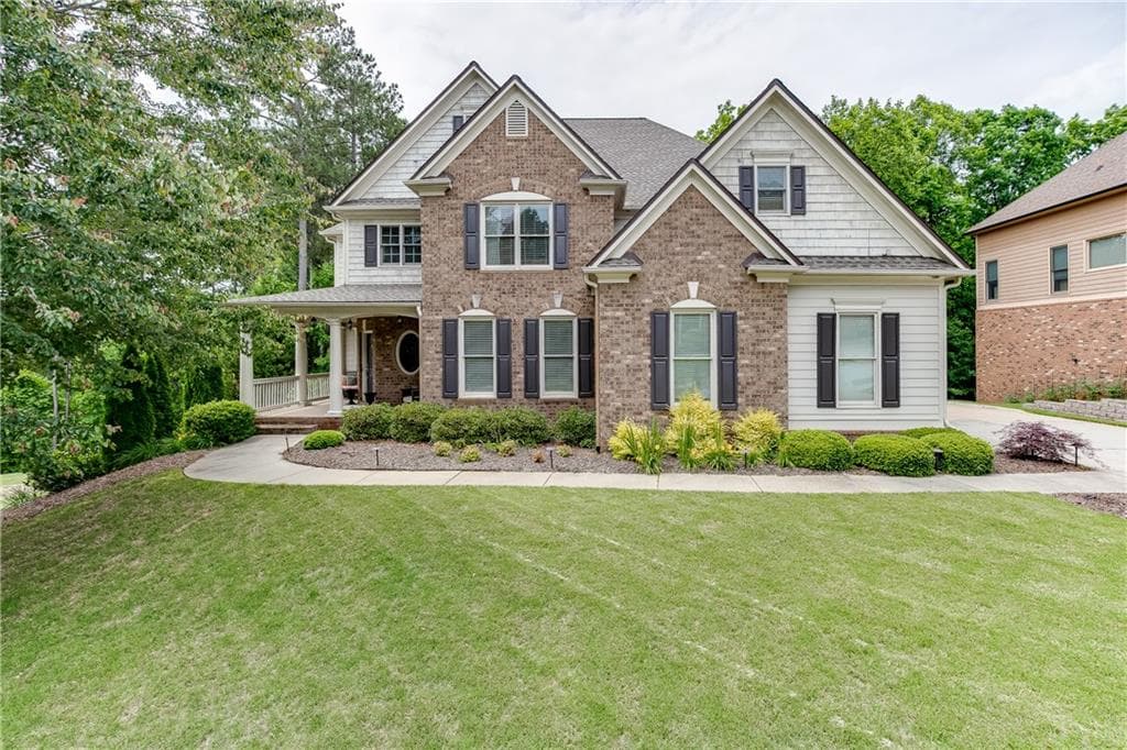 5 bedroom, 4 bathroom, 3,917 sq ft single family residence sold at 562 Double Branches Lane, Dallas, GA 30132