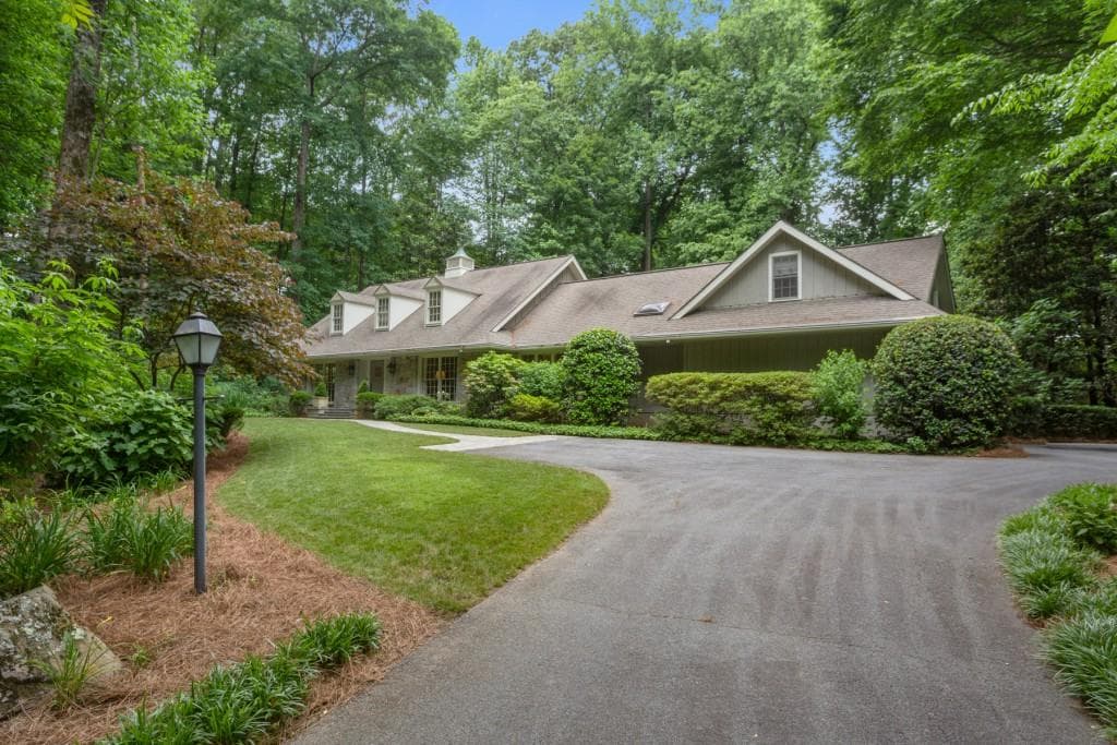 3310 Grant Valley Road, Atlanta, GA 30305 — most recent listing photo