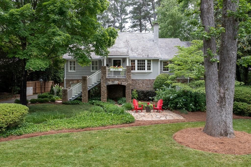 4 bedroom, 3 bathroom, 3,149 sq ft single family residence sold at 709 Woodward Way, Atlanta, GA 30327
