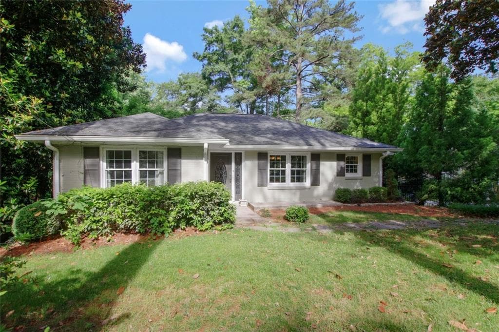 4 bedroom, 3 bathroom, 3,050 sq ft single family residence sold at 3902 Peachtree Dunwoody Road, Atlanta, GA 30342