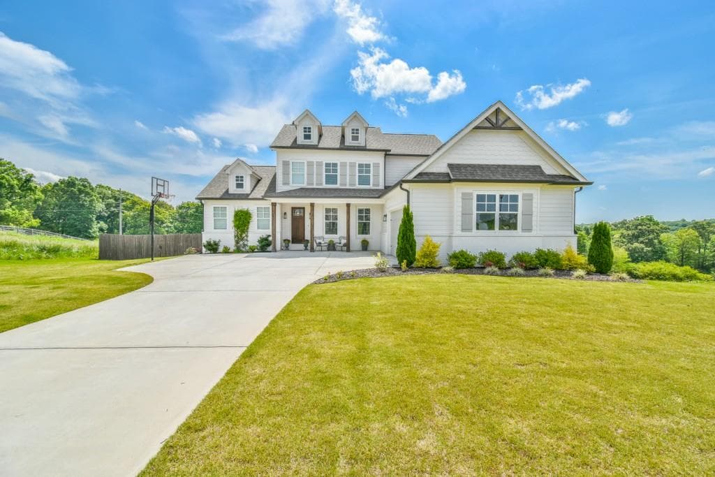 5742 Avalon Commons Way, Clermont, GA 30527 — most recent listing photo