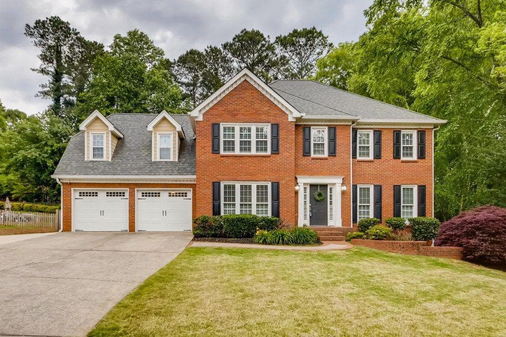 5 bedroom, 4 bathroom, 3,599 sq ft single family residence sold at 1483 Fallsbrook Court, Acworth, GA 30101