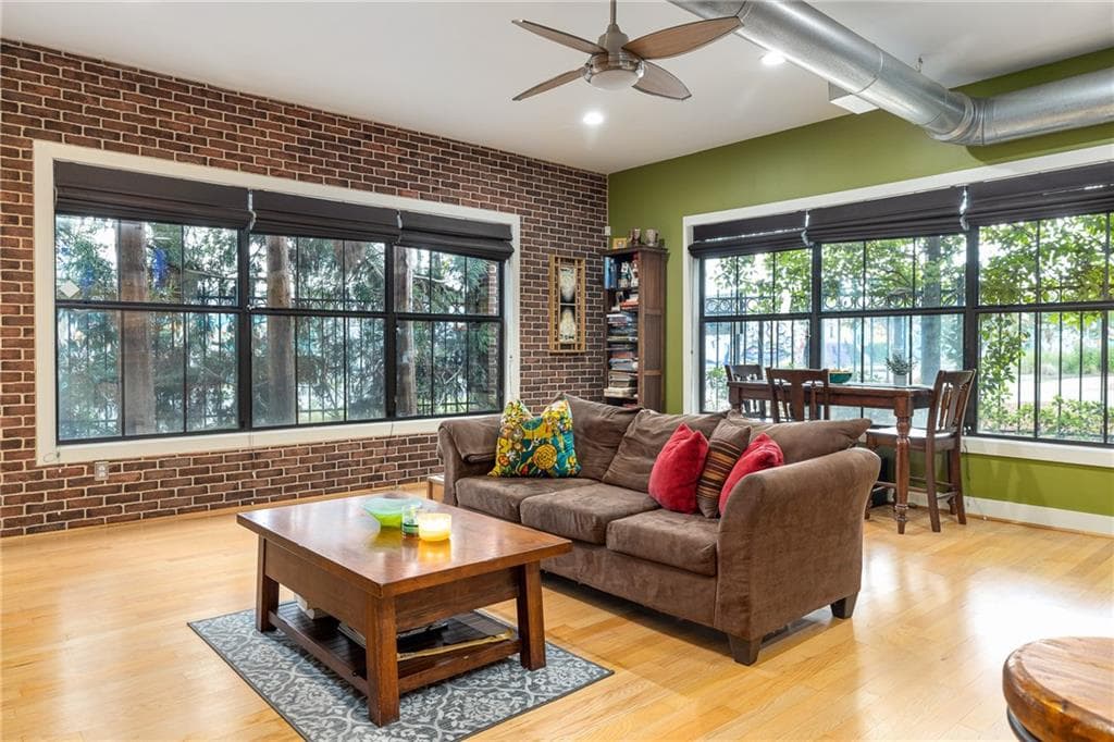 2 bedroom, 1 bathroom, 1,215 sq ft condominium sold at 791 Wylie Street 207, Atlanta, GA 30316