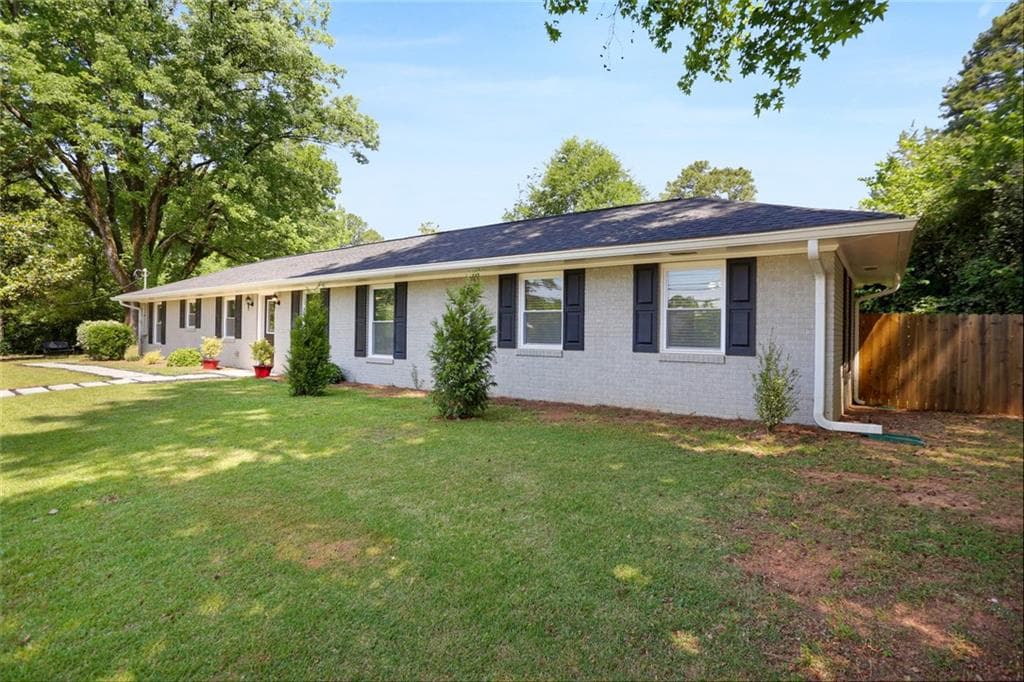 3 bedroom, 3 bathroom, 1,712 sq ft single family residence sold at 1447 Sagamore Drive, Atlanta, GA 30345