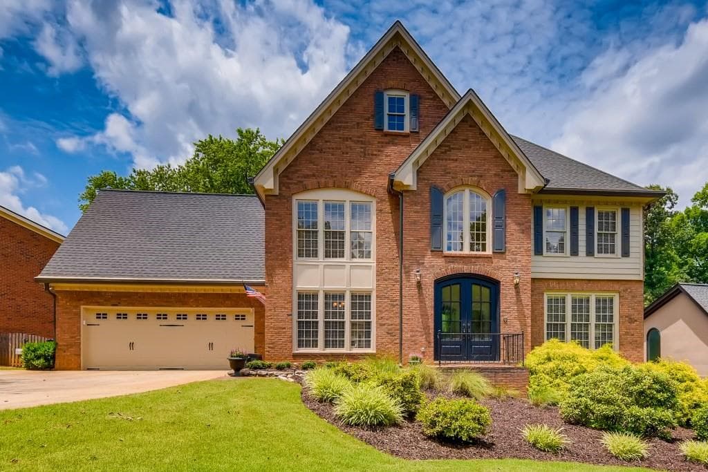 220 Merritt Drive, Roswell, GA 30076 — most recent listing photo