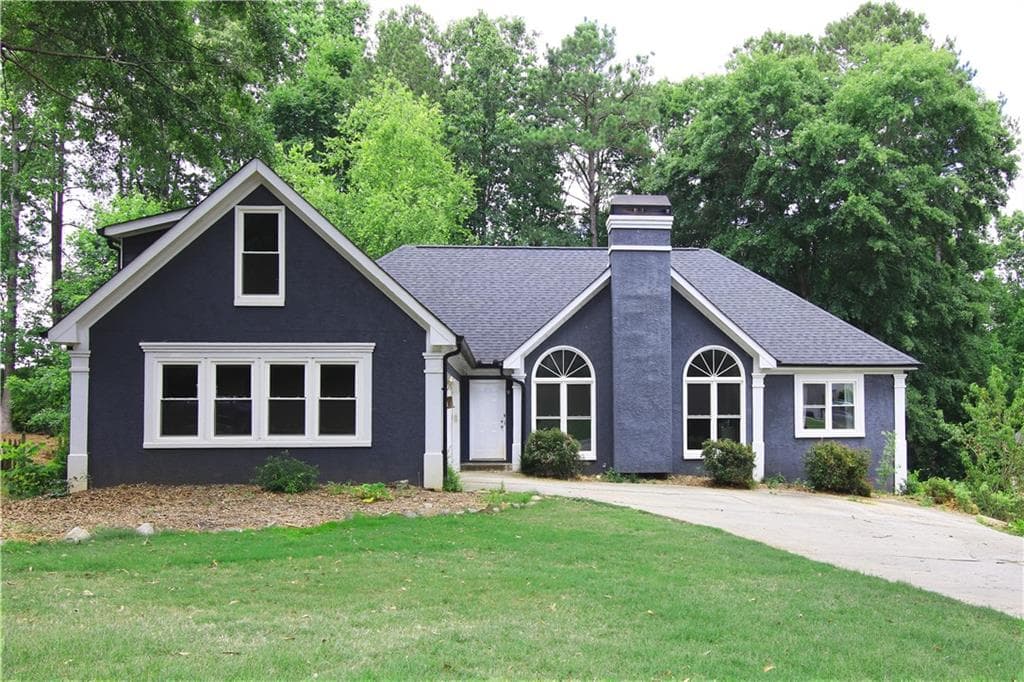 6 bedroom, 4 bathroom, 2,474 sq ft single family residence sold at 3320 PIERCE ARROW Circle, Suwanee, GA 30024