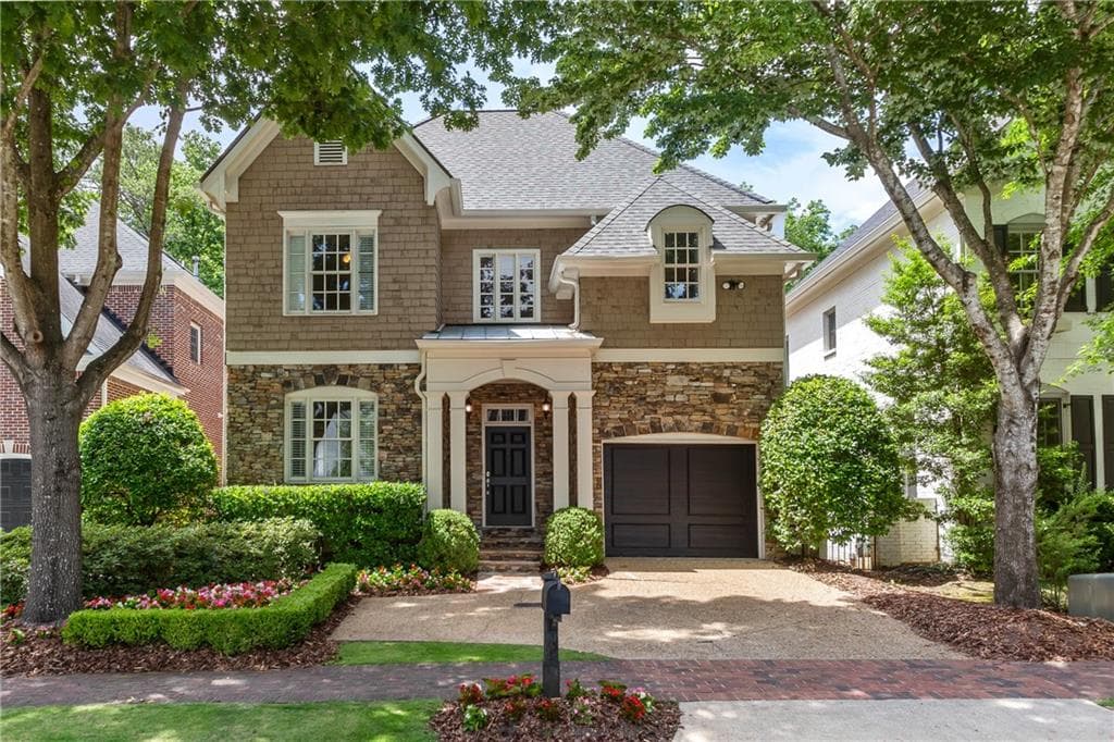 4 bedroom, 5 bathroom, 3,640 sq ft single family residence sold at 1504 Markan Drive, Atlanta, GA 30306