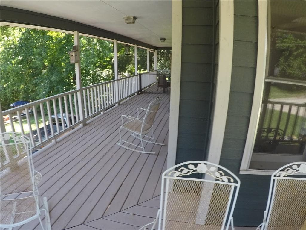 3 bedroom, 2 bathroom, 1,728 sq ft single family residence sold at 4320 Bonneville Drive, Cumming, GA 30041
