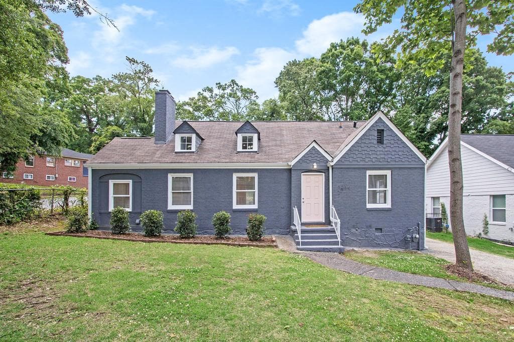 3 bedroom, 2 bathroom, 2,042 sq ft single family residence sold at 1216 Beecher Street, Atlanta, GA 30310