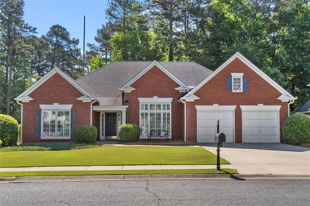 3 bedroom, 2 bathroom, 2,485 sq ft single family residence sold at 1402 Grovehurst Drive, Marietta, GA 30062