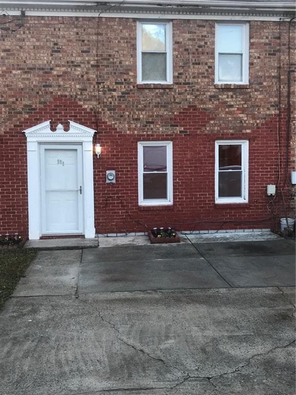 988 Jeanette Ln, Norcross, GA 30093 — most recent listing photo
