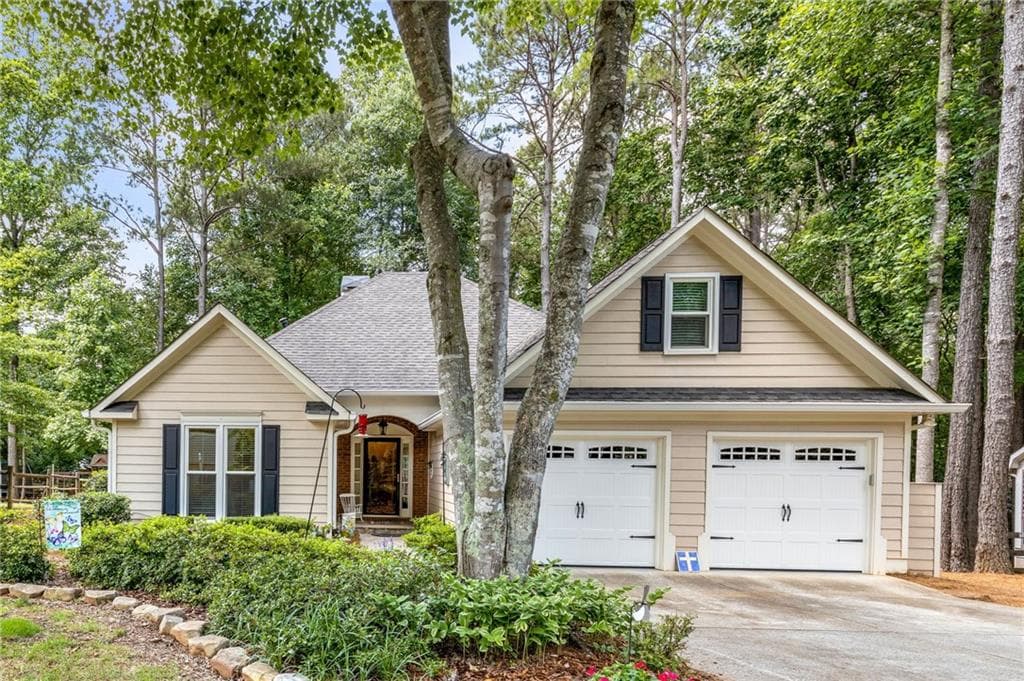 4 bedroom, 3 bathroom, 2,134 sq ft single family residence sold at 643 Wedgewood Drive, Woodstock, GA 30189