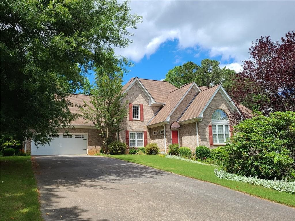 5 bedroom, 5 bathroom, 3,322 sq ft single family residence sold at 5190 Hyatt Drive, Acworth, GA 30101
