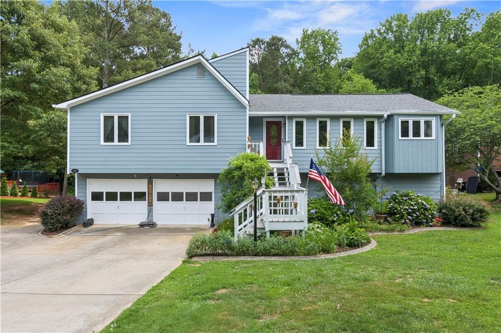 5 bedroom, 4 bathroom, 2,950 sq ft single family residence sold at 1153 NORFOLK Drive, Acworth, GA 30102