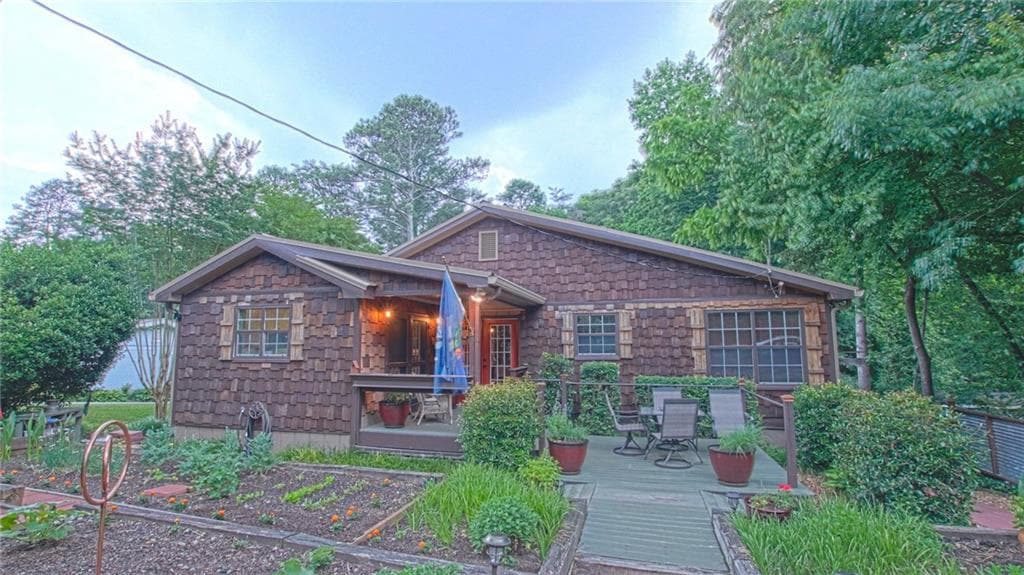 3 bedroom, 2 bathroom, 2,592 sq ft single family residence sold at 4020 Merritt Drive, Cumming, GA 30041