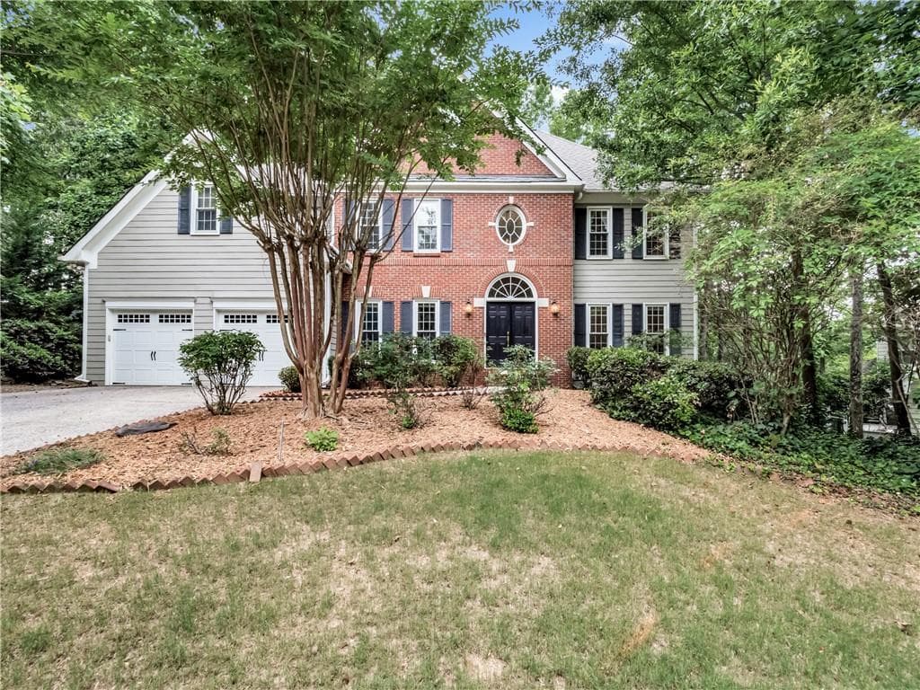 5 bedroom, 4 bathroom, 4,000 sq ft single family residence sold at 115 Ashewoode Downs Lane, Alpharetta, GA 30005