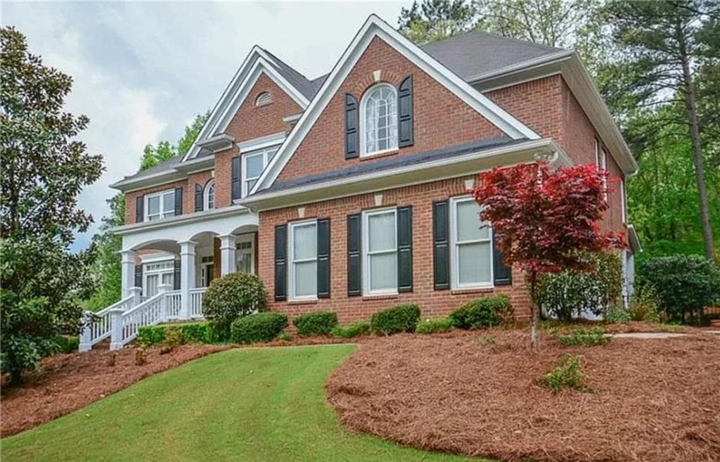 6 bedroom, 5 bathroom, 4,708 sq ft single family residence sold at 108 Grand Avenue, Suwanee, GA 30024